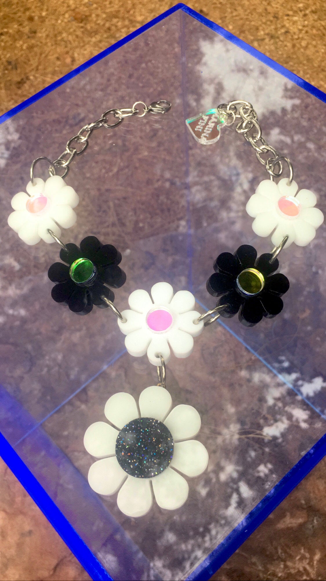 Black & White Flower Power Choker with Drip